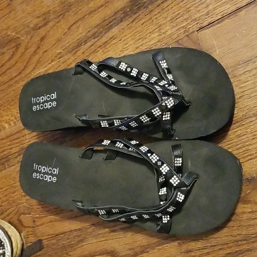 Dressy Flip Flops sz 9